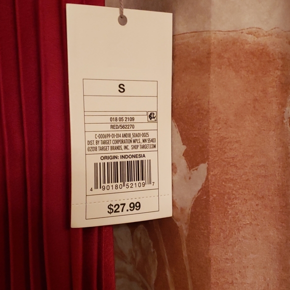 Accordion Skirt - Picture 2 of 2